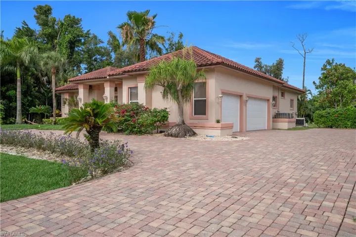 16971 Timberlakes Dr, Fort Myers, Florida 33908