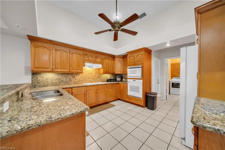 16971 Timberlakes Dr, Fort Myers, Florida 33908