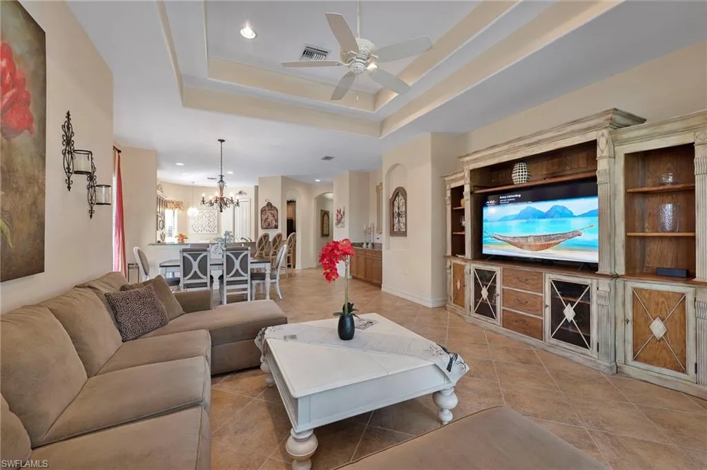 7377 Moorgate Point WAY, Naples, FL 34113,225022862