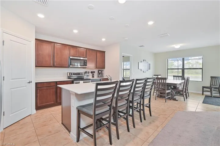 10792 Firebush Cir, North Fort Myers, Florida 33917