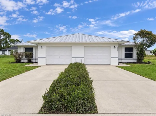 2238 Fairway Dr, Lehigh Acres, Florida 33973