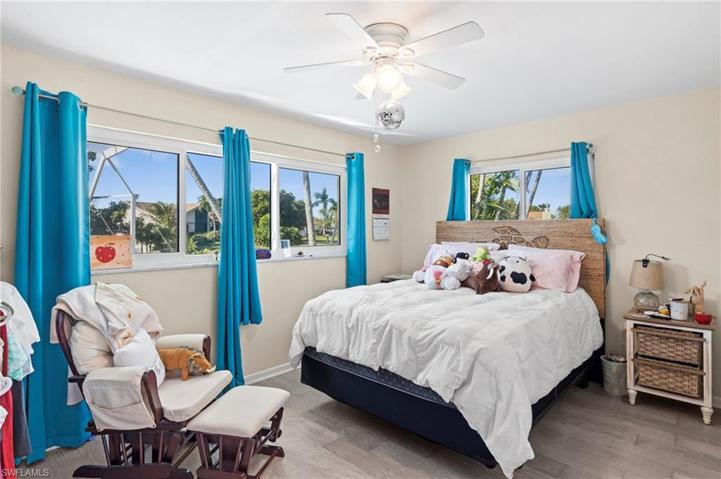 4132 SE 9th PL, CAPE CORAL FL 33904
