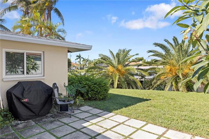 4132 SE 9th PL, CAPE CORAL FL 33904