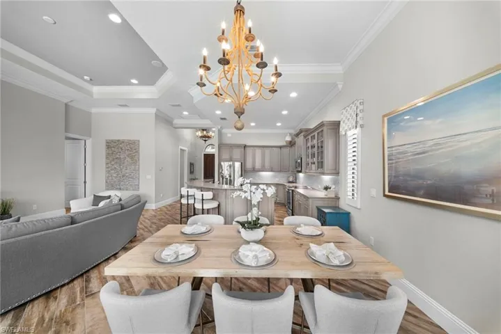 6502 Roma Way, Naples, Florida 34113