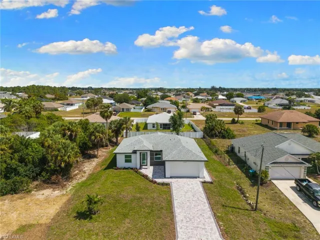 1337 NE 33rd  ST, Cape Coral, FL 33909