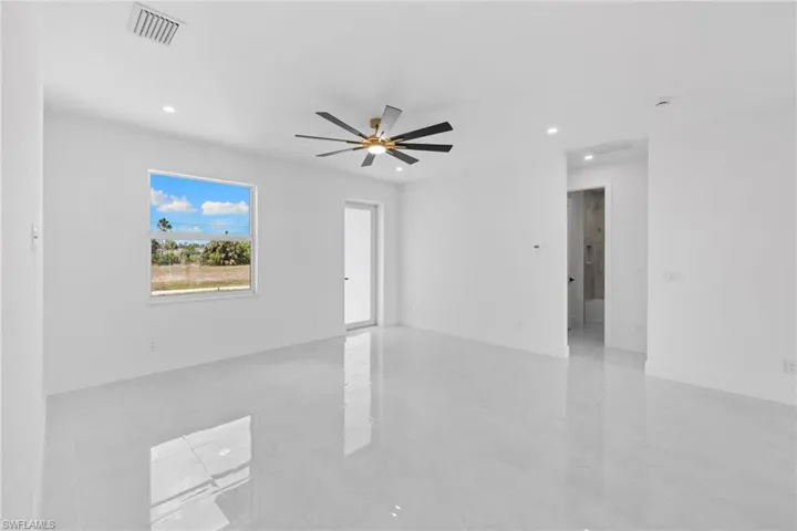1337 NE 33rd  ST, Cape Coral, FL 33909