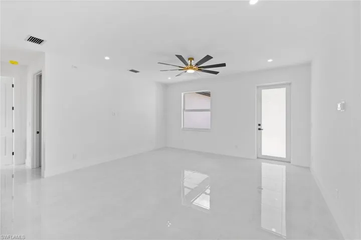 1337 NE 33rd  ST, Cape Coral, FL 33909