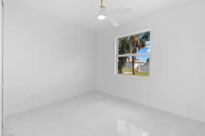 1337 NE 33rd  ST, Cape Coral, FL 33909