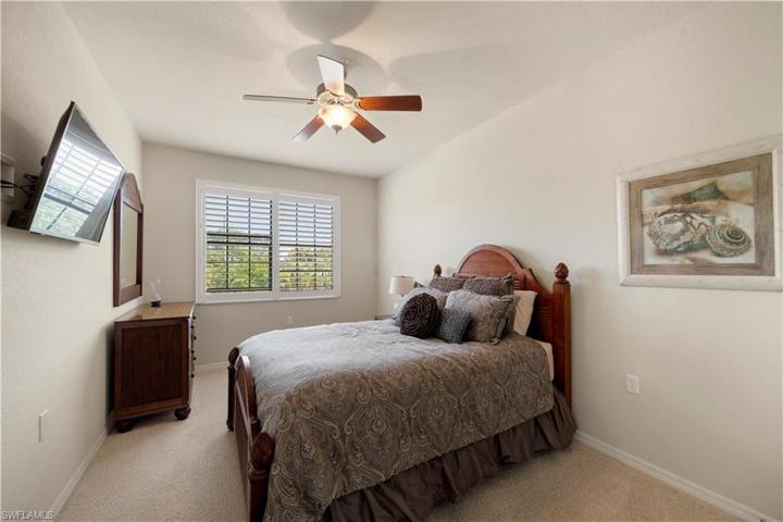 10554 Smokehouse Bay DR # 201, NAPLES FL 34120