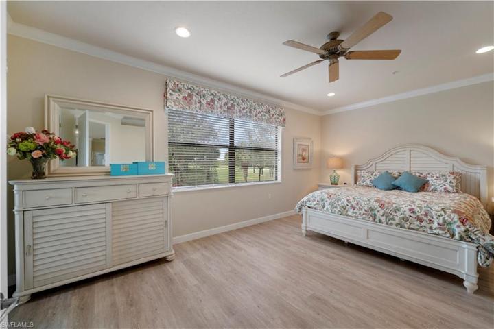 10554 Smokehouse Bay DR # 201, NAPLES FL 34120