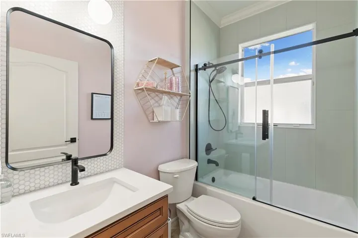 8503  Laurel Lakes  CV, Naples, FL 34119
