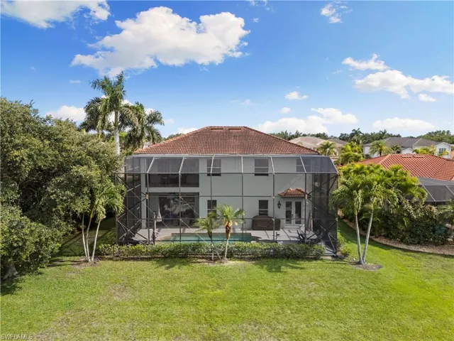 8503  Laurel Lakes  CV, Naples, FL 34119