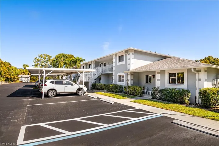 8150  Summerlin Village  CIR, Fort Myers, FL 33919
