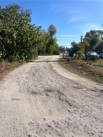 View of dirt / gravel road