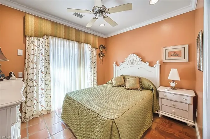 130 Montrose Dr, Fort Myers, Florida 33919
