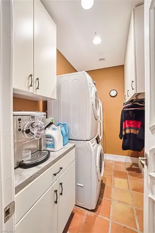 130 Montrose Dr, Fort Myers, Florida 33919
