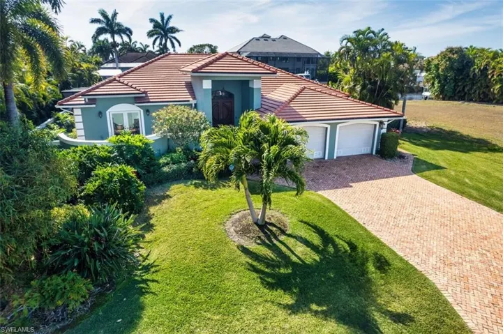 130 Montrose Dr, Fort Myers, Florida 33919
