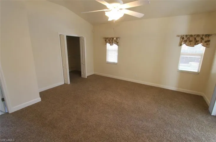 566 110th Ave N, Naples, Florida 34108