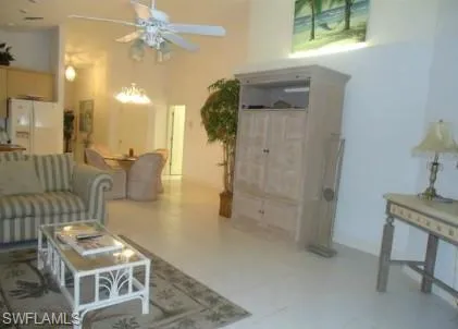 566 110th Ave N, Naples, Florida 34108