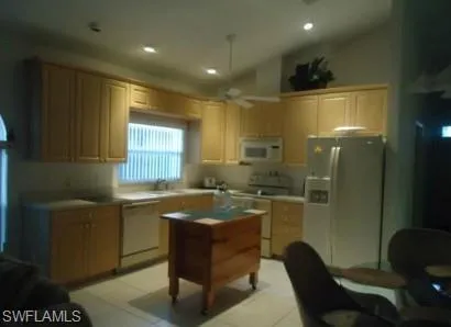 566 110th Ave N, Naples, Florida 34108