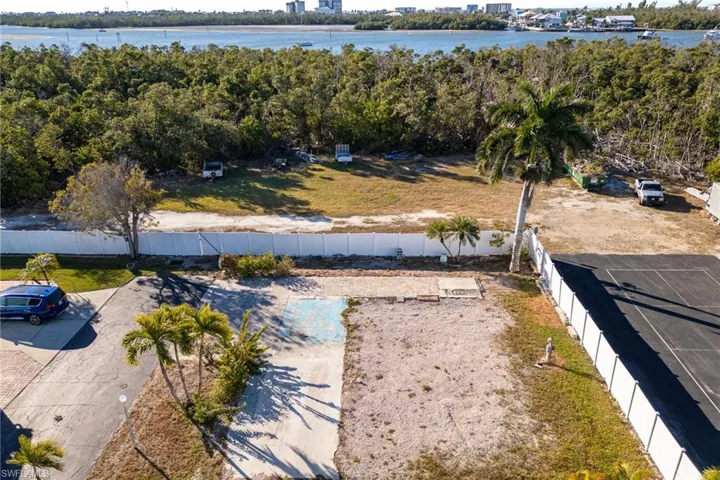 Drone / aerial view of a large body of water