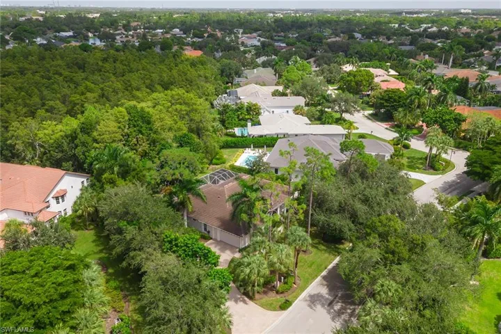 2271  Hawksridge  DR, Naples, FL 34105