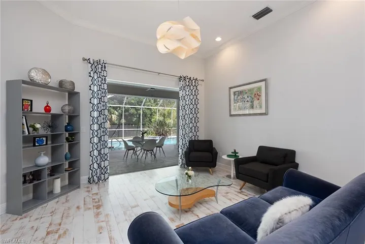 2271  Hawksridge  DR, Naples, FL 34105