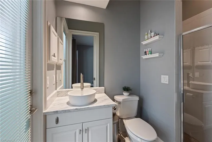 2271  Hawksridge  DR, Naples, FL 34105