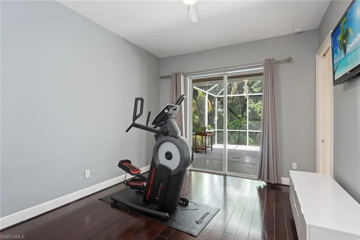 2271  Hawksridge  DR, Naples, FL 34105