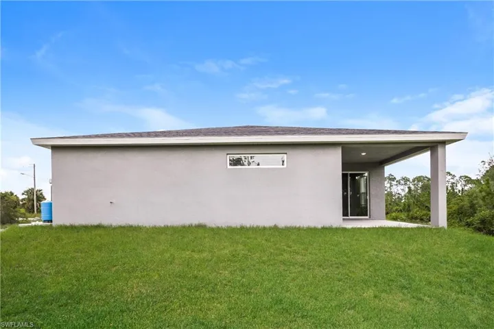 856 Anchor St E, Lehigh Acres, Florida 33974