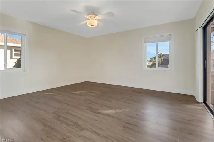 2110 SE 10th  TER, Cape Coral, FL 33990