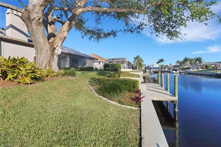 2110 SE 10th  TER, Cape Coral, FL 33990