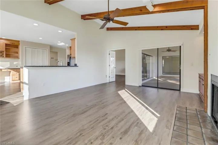 2110 SE 10th  TER, Cape Coral, FL 33990
