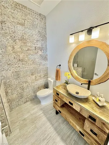 Bathroom in Hallway