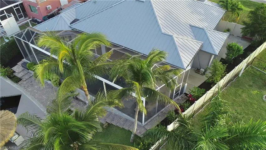 Aerial of Leftchandside of home