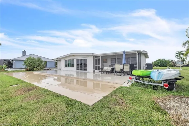168 Morgan Ln Se, Port Charlotte, Florida 33952