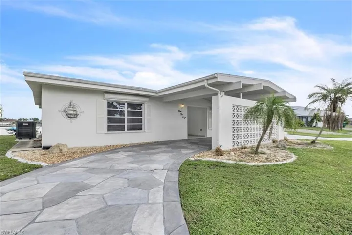168 Morgan Ln Se, Port Charlotte, Florida 33952