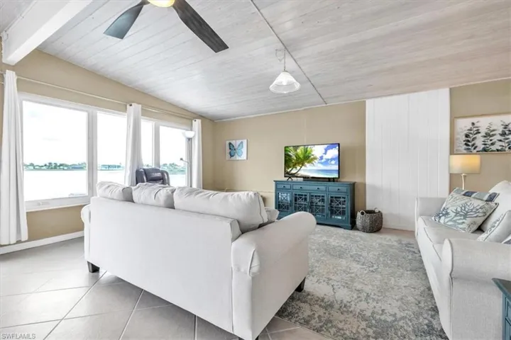168 Morgan Ln Se, Port Charlotte, Florida 33952