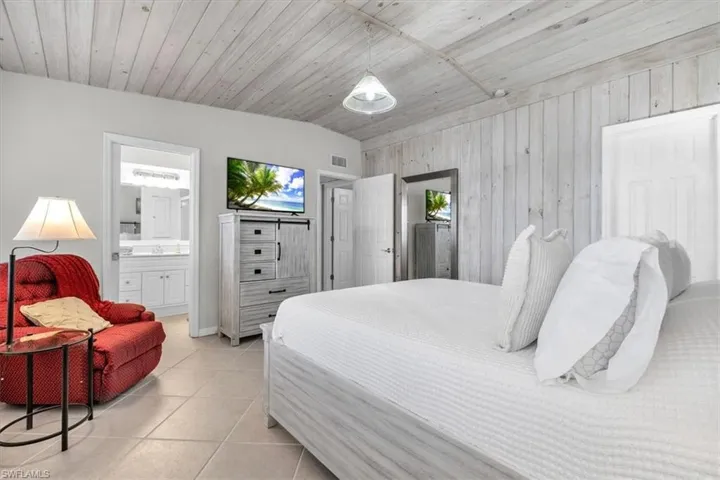 168 Morgan Ln Se, Port Charlotte, Florida 33952