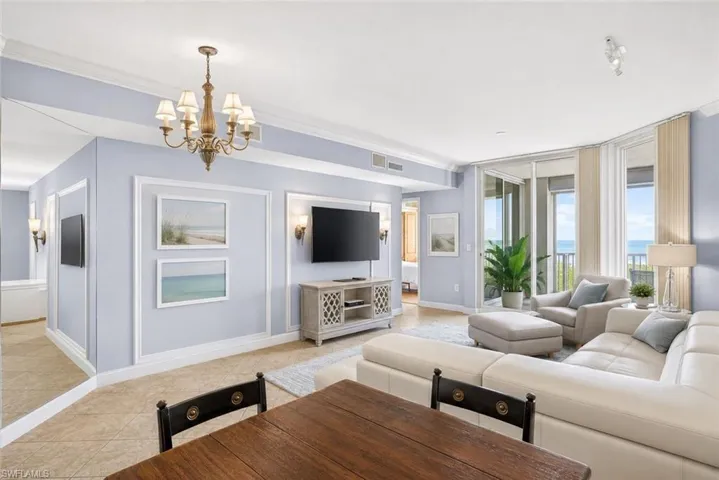 7117 Pelican Bay Blvd 1408, Naples, Florida 34108