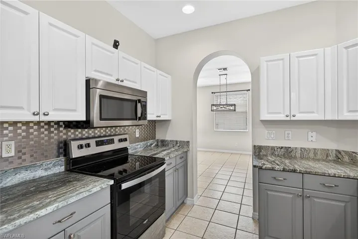 Plenty of room for 2 chef's in this kitchen!