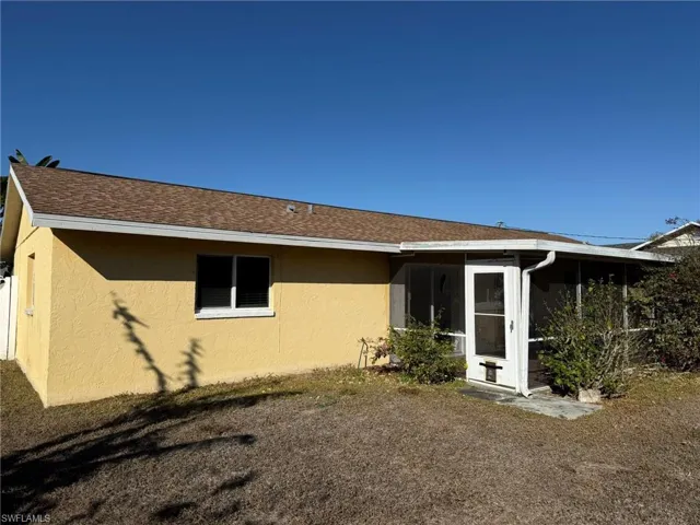 224 SE 3rd  TER, Cape Coral, FL 33990