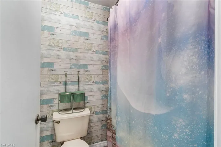 5017  28th SW AVE, Naples, FL 34116
