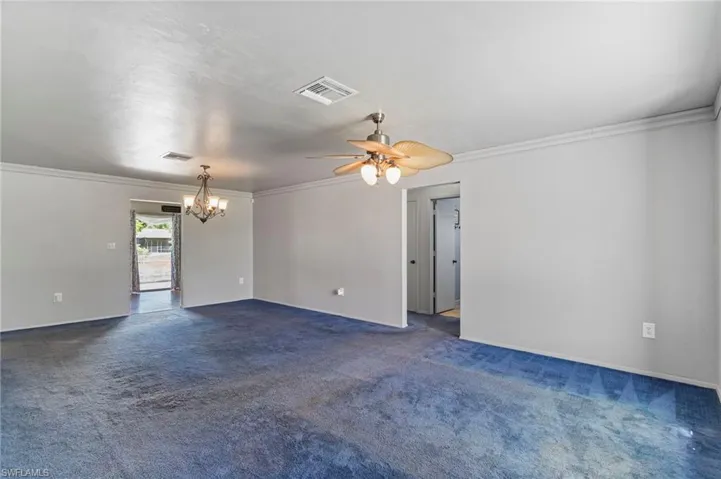5017  28th SW AVE, Naples, FL 34116