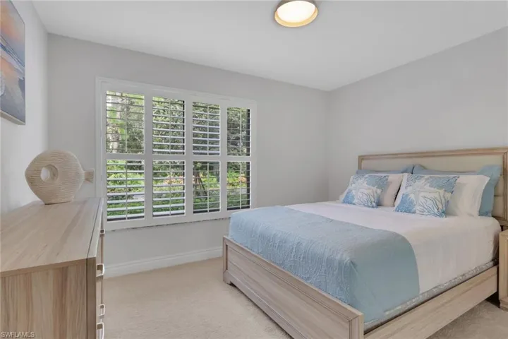 5964 Pelican Bay Blvd 415, Naples, Florida 34108
