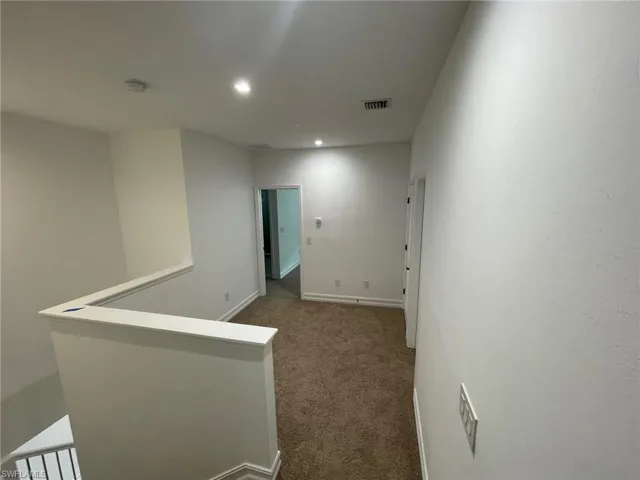 7630  Rockefeller  DR, Naples, FL 34119