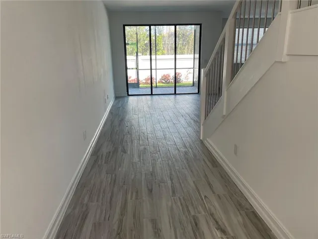 7630  Rockefeller  DR, Naples, FL 34119