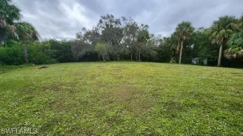 Part of the lot, Surrounded by Indian Creek.