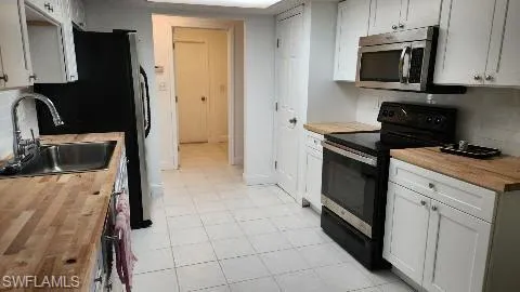 1898  Indian Creek  DR, North Fort Myers, FL 33917