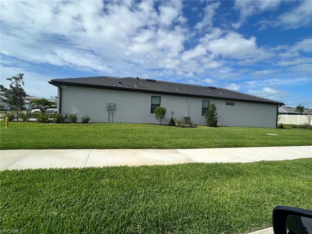24708 Marina Del Ray Dr, Bonita Springs, Florida 34135